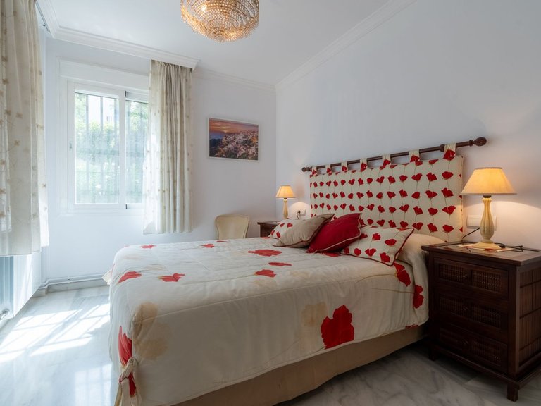 Town House for Sale in Marbella, Malaga 18