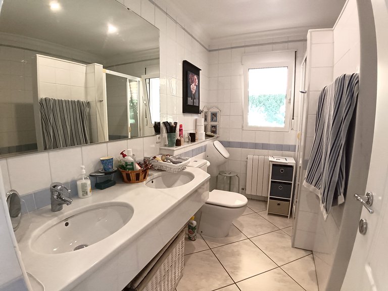 Villa for Sale in Inland La Sella Golf, Alicante 26