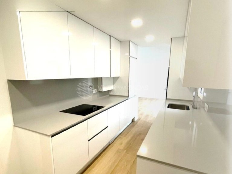Apartment for Sale in Sesimbra, Setubal 17