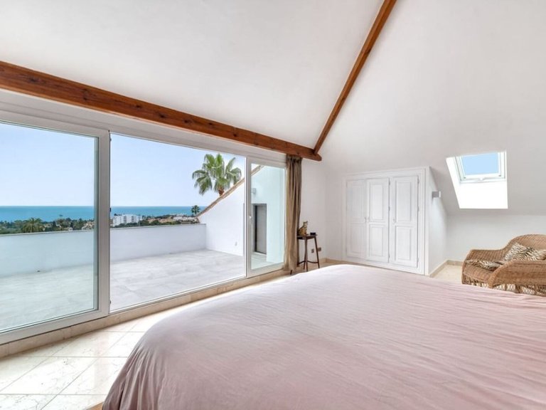 Villa for Sale in Marbella, Malaga 14