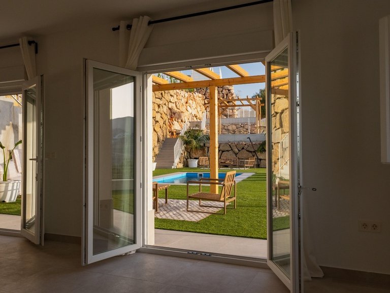Villa for Sale in Vinuela, Malaga 11