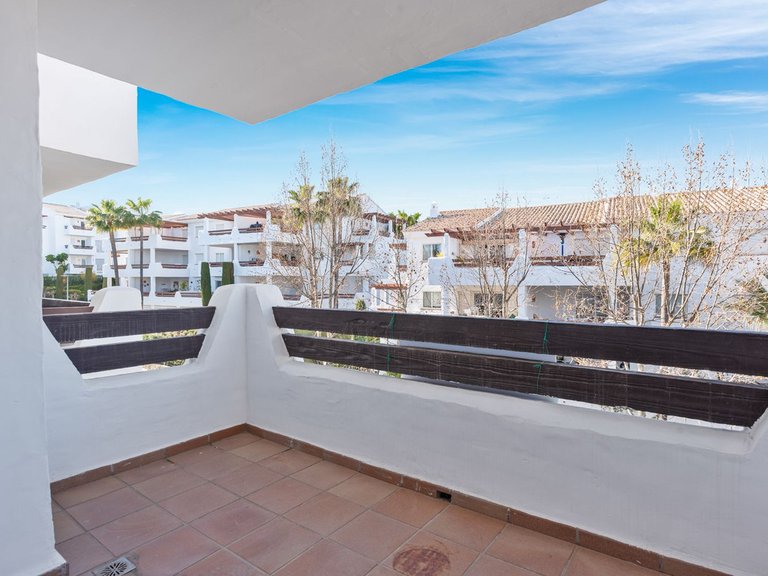 Penthouse for Sale in Estepona, Malaga 26