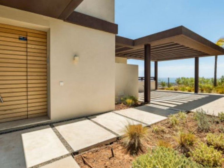 Town House for Sale in Benahavis, Malaga 22