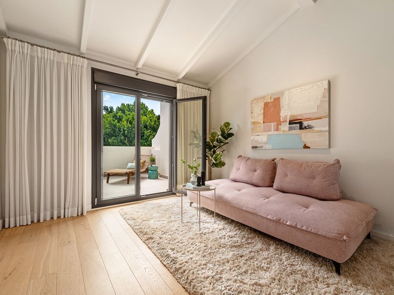 Town House for Sale in Marbella Golden Mile, Malaga 15