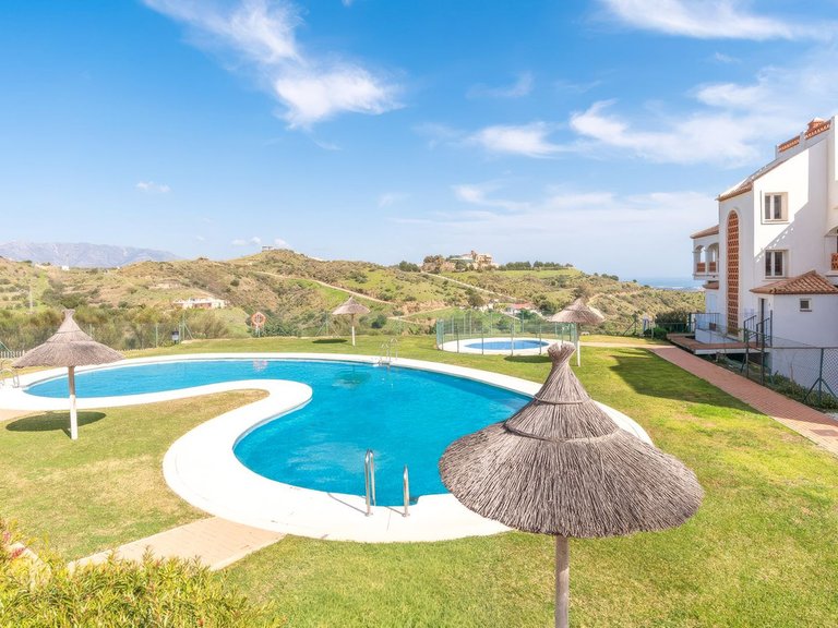Apartment for Sale in Calahonda, Malaga 5