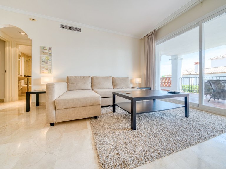 Apartment for Sale in Calahonda, Malaga 16