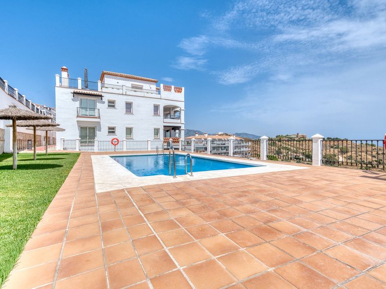 Apartment for Sale in Calahonda, Malaga 33