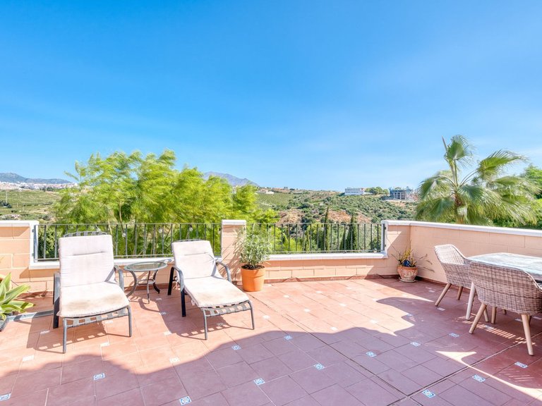 Town House for Sale in La Duquesa, Malaga 5