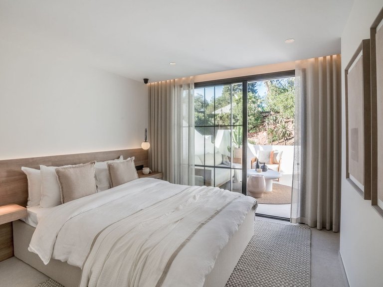 Town House for Sale in Nueva Andalucia, Malaga 30