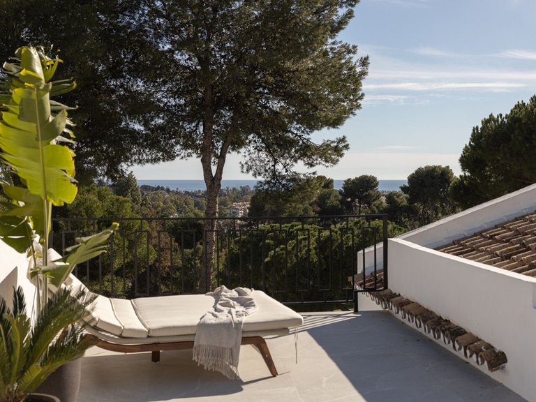 Town House for Sale in Nueva Andalucia, Malaga 37