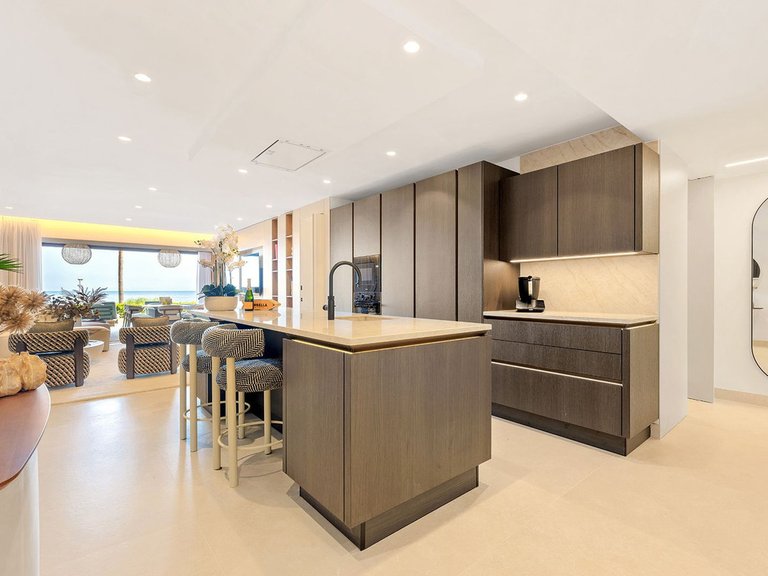 Apartment for Sale in Estepona, Malaga 16