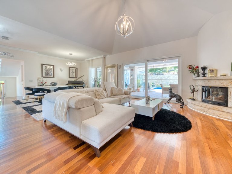 Villa for Sale in Mijas Costa, Malaga 3
