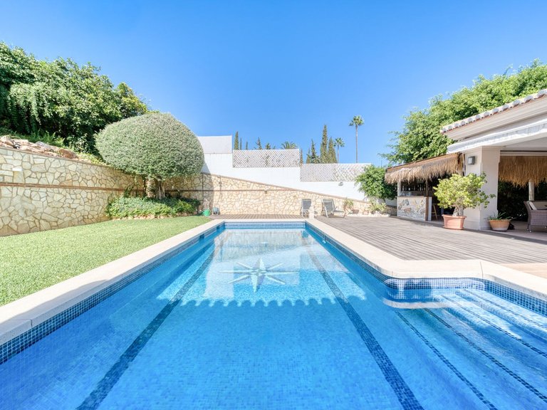 Villa for Sale in Mijas Costa, Malaga 32