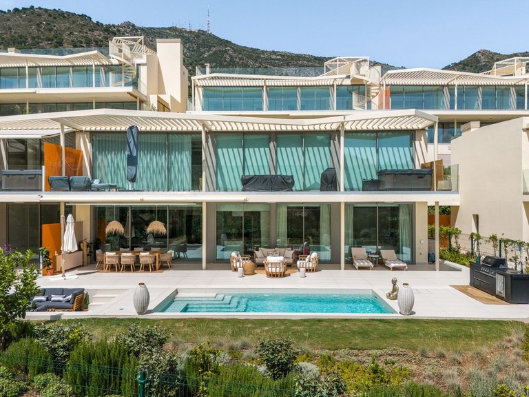 Apartment for Sale in Higueron, Malaga 25