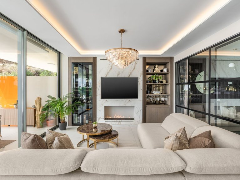 Apartment for Sale in Higueron, Malaga 27