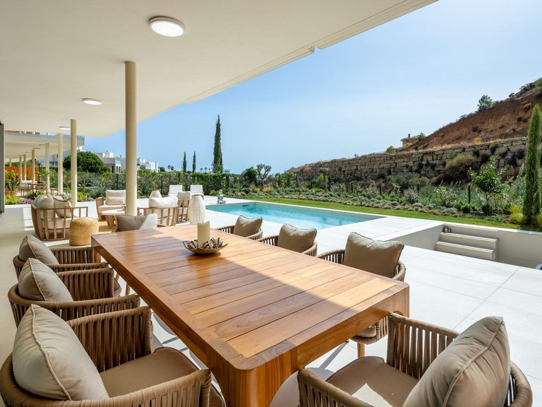Apartment for Sale in Higueron, Malaga 38