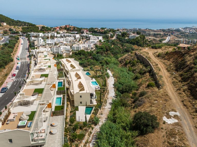 Apartment for Sale in Higueron, Malaga 50