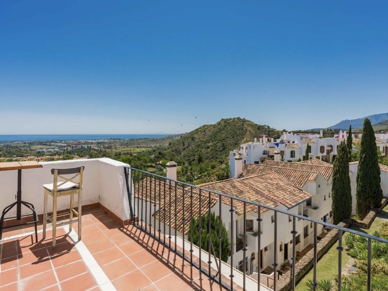 Town House for Sale in Benahavis, Malaga 1
