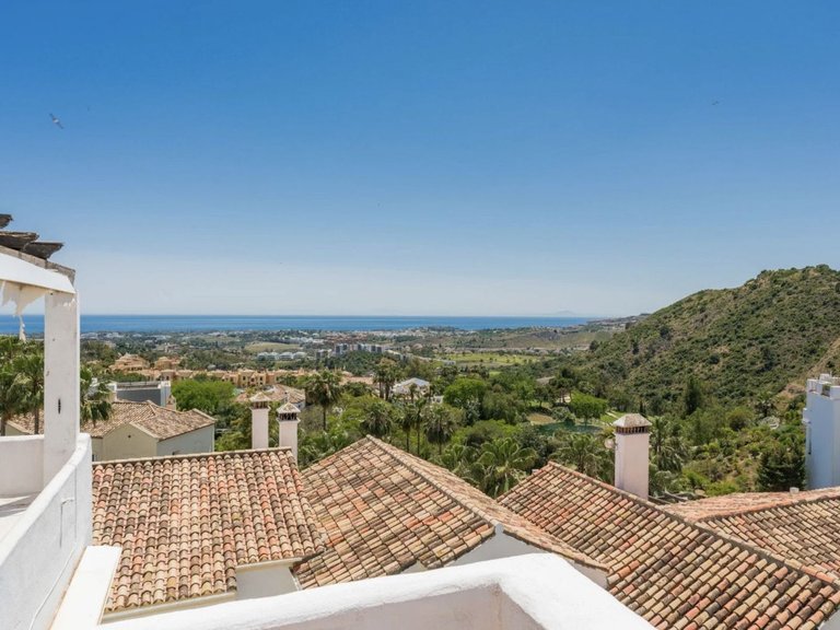 Town House for Sale in Benahavis, Malaga 3