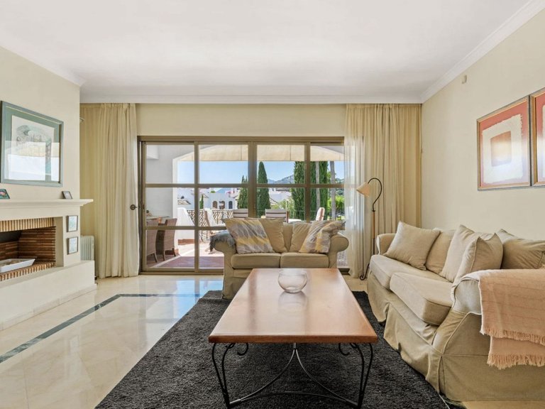 Town House for Sale in Benahavis, Malaga 7
