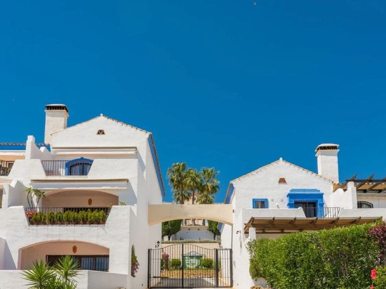 Town House for Sale in Benahavis, Malaga 13
