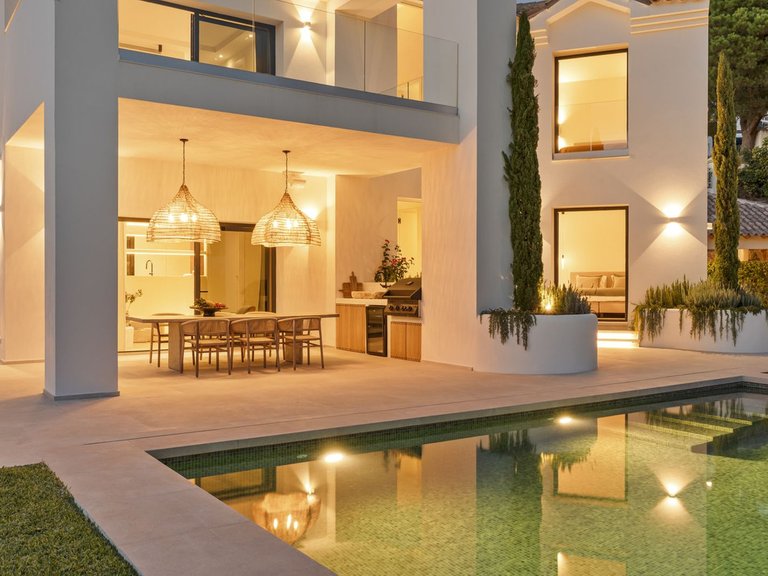 Villa for Sale in Benahavis, Malaga 26
