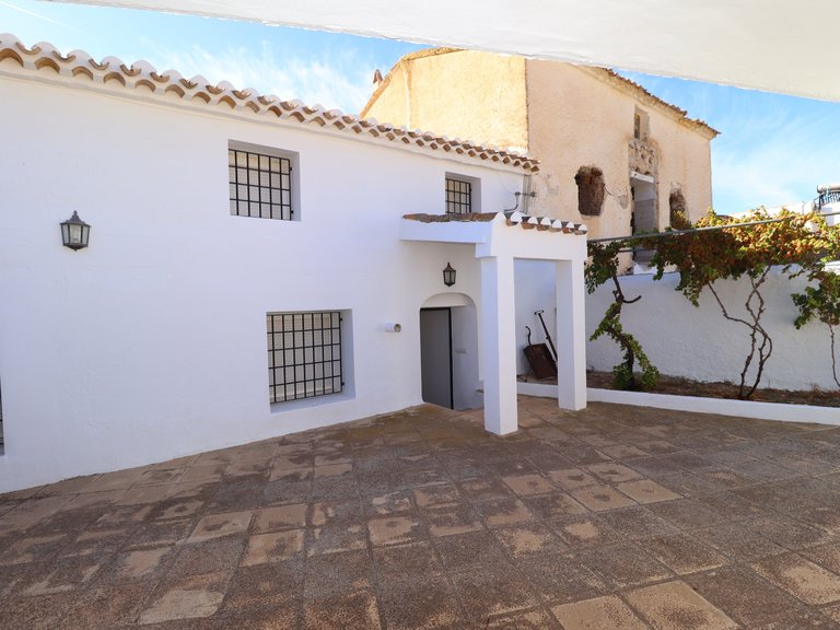 Country House for Sale in Velez-blanco, Almeria 5