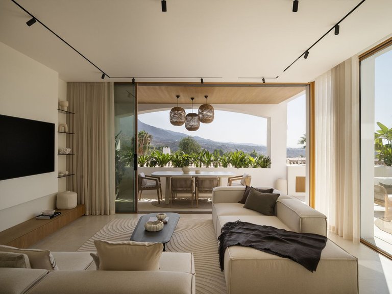 Town House for Sale in Nueva Andalucia, Malaga 33