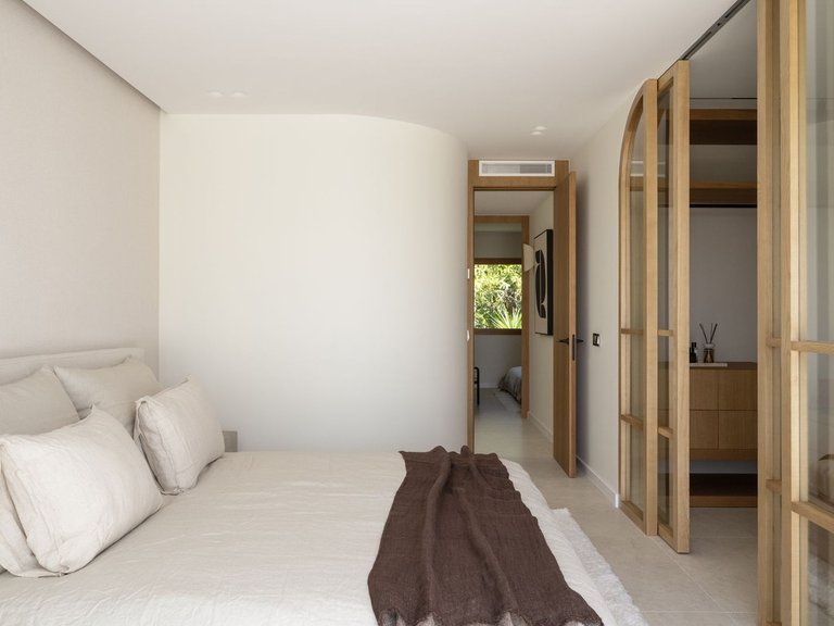 Town House for Sale in Nueva Andalucia, Malaga 40