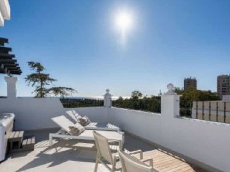 Apartment for Sale in Marbella, Malaga 1
