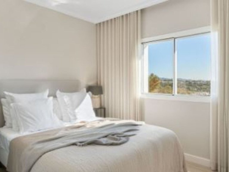 Apartment for Sale in Marbella, Malaga 16