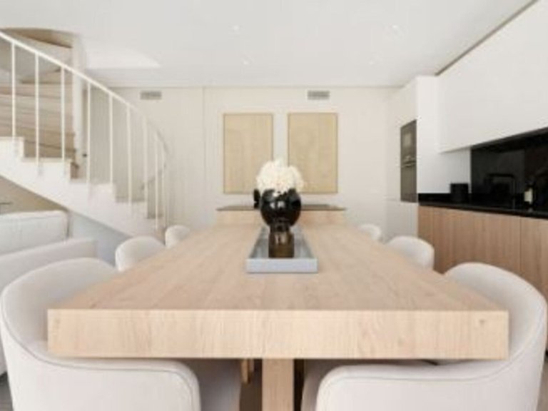 Apartment for Sale in Marbella, Malaga 27