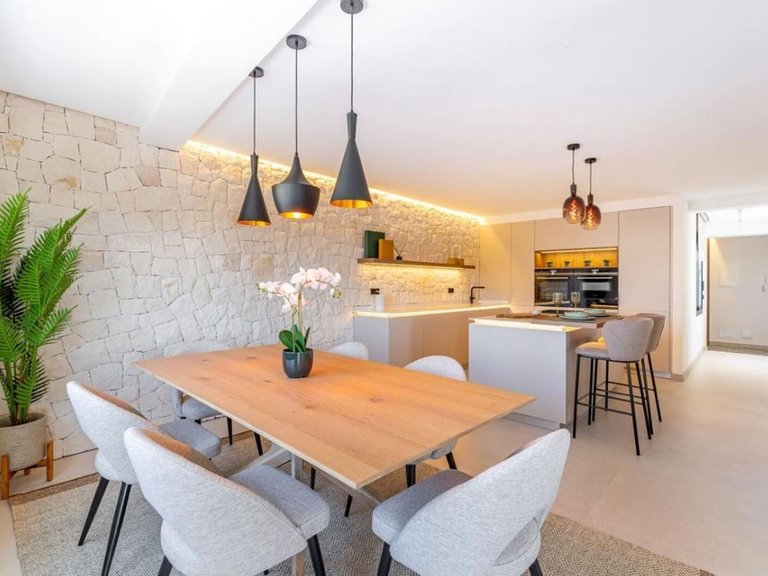 Penthouse for Sale in Marbella, Malaga 8