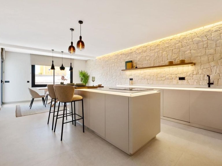 Penthouse for Sale in Marbella, Malaga 16