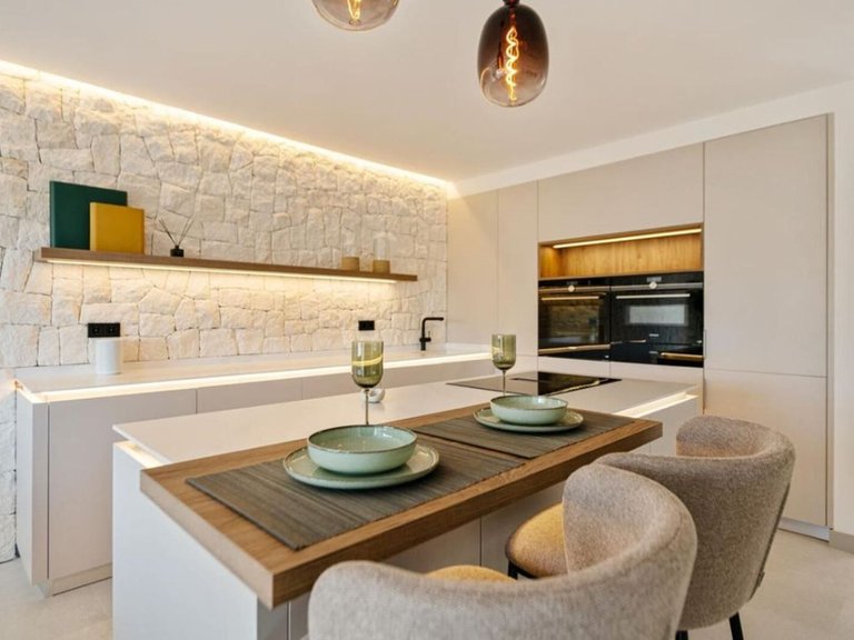 Penthouse for Sale in Marbella, Malaga 19