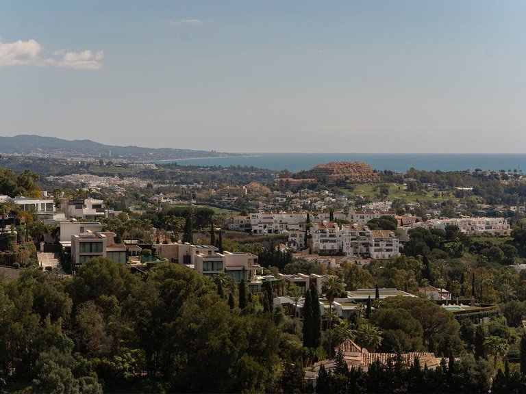 Town House for Sale in Benahavis, Malaga 1