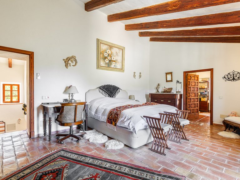 Country House for Sale in Algaida, Balearic Islands 11