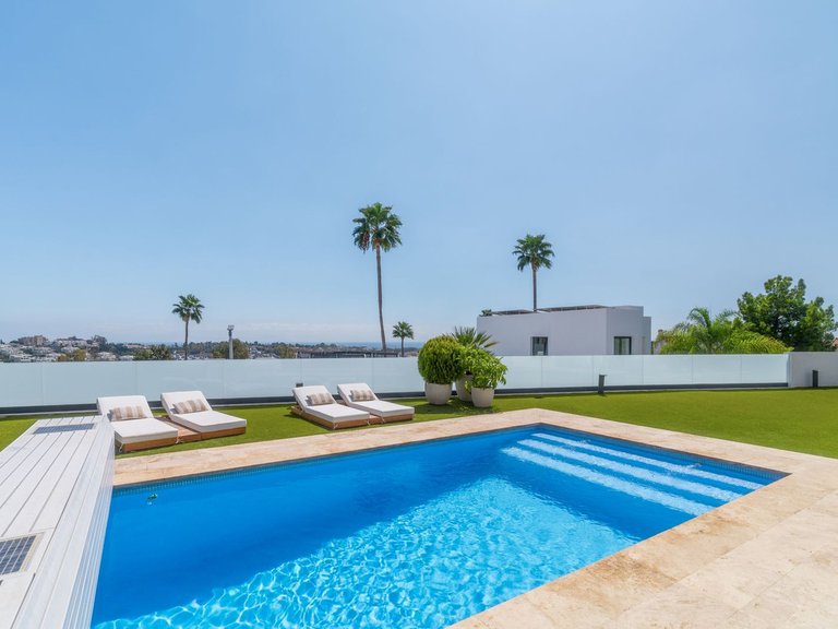 Villa for Sale in Benahavis, Malaga 2