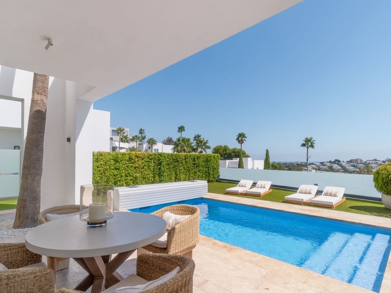 Villa for Sale in Benahavis, Malaga 9
