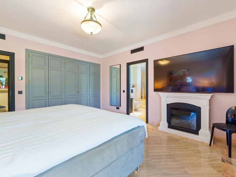 Apartment for Sale in Marbella, Malaga 4