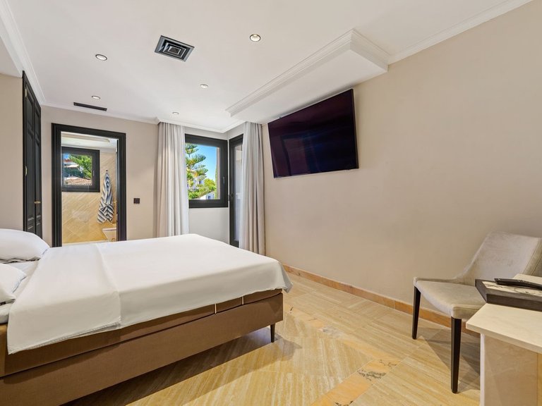 Apartment for Sale in Marbella, Malaga 7