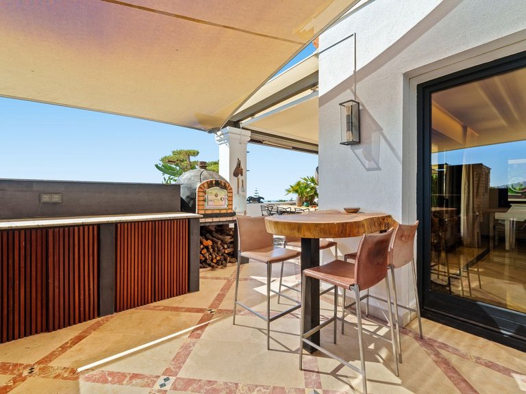 Apartment for Sale in Marbella, Malaga 17