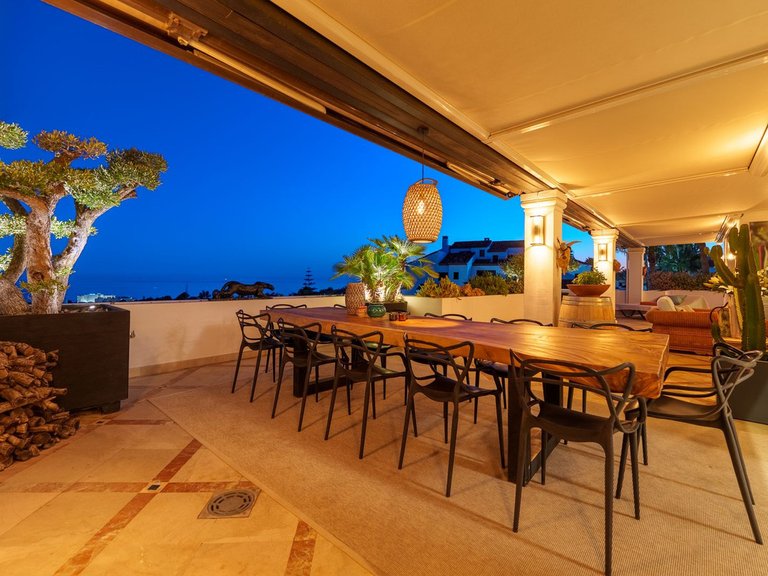 Apartment for Sale in Marbella, Malaga 31