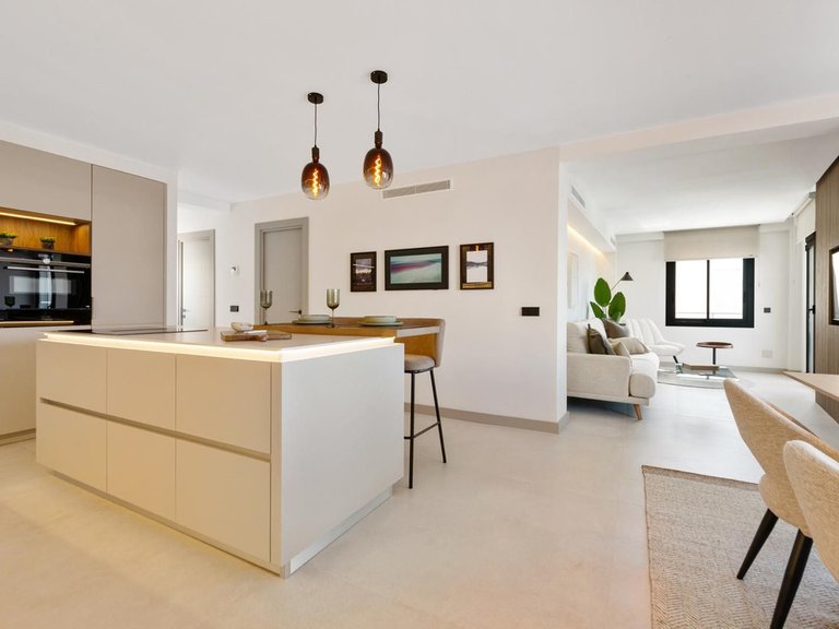 Penthouse for Sale in San Pedro De Alcantara, Malaga 3