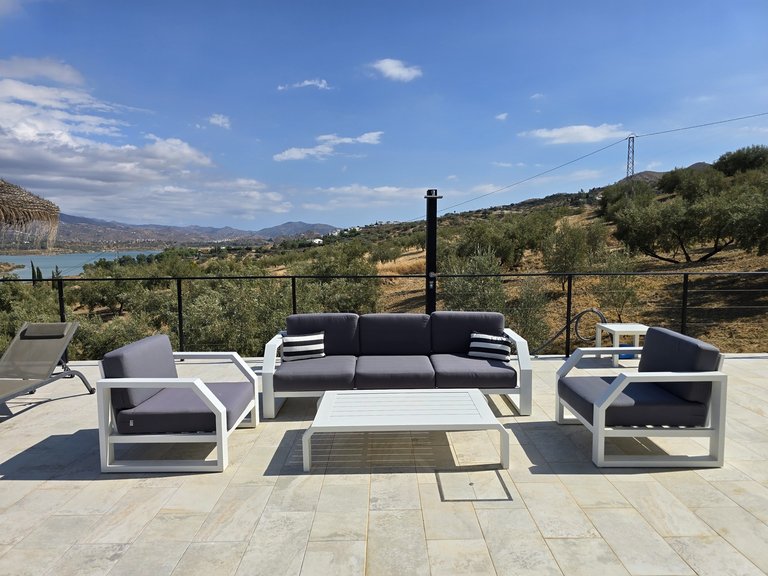 Villa for Sale in Los Romanes, Malaga 18