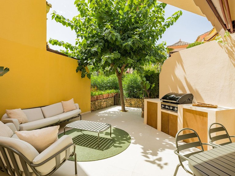 Town House for Sale in Marbella Golden Mile, Malaga 5
