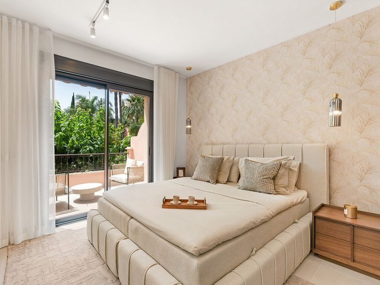 Town House for Sale in Marbella Golden Mile, Malaga 10