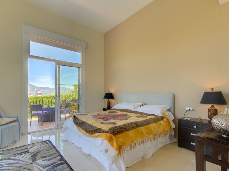 Villa for Sale in La Cala De Mijas, Malaga 10