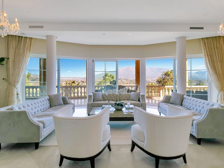 Villa for Sale in La Cala De Mijas, Malaga 3
