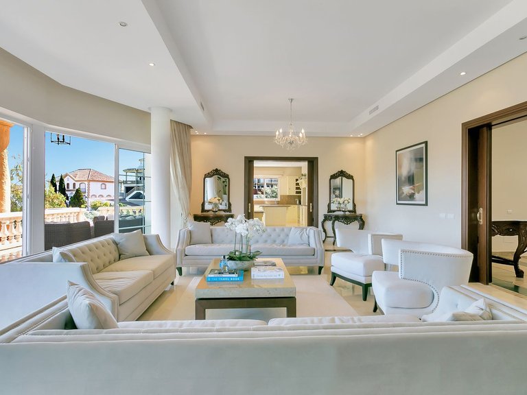 Villa for Sale in La Cala De Mijas, Malaga 5